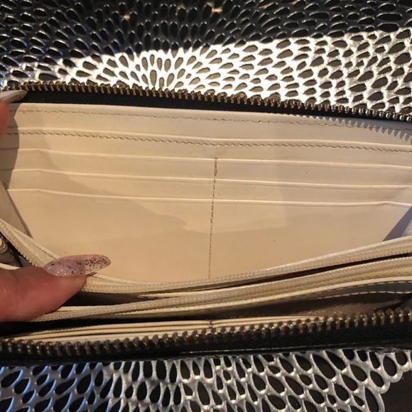 Kate Spade ♠️ New York patent leather - Picture 7 of 7